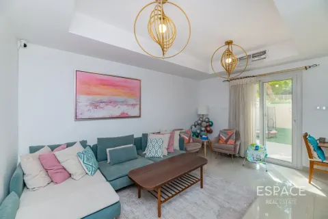 Villa à Springs 8, The Springs, Dubai, 2 chambres, 153 m², № 122833