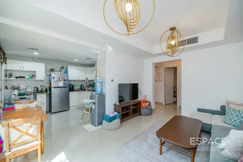 Villa à Springs 8, The Springs, Dubai, 2 chambres, 153 m², № 122833 - photo 2