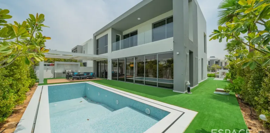 Villa in Dubai Hills Estate, Dubai 5 bedrooms, 398 sq.m. № 122827