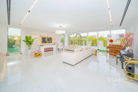 Villa in Dubai Hills Estate, Dubai 5 bedrooms, 398 sq.m. № 122827 - photo 6