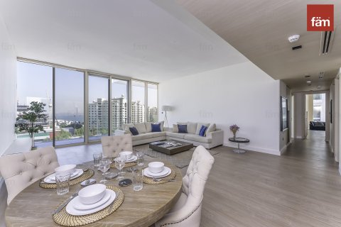 Apartment in Palm Jumeirah, Dubai 2 bedrooms, 204.5 sq.m. № 71539 - photo 1