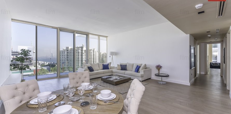 Apartment in Palm Jumeirah, Dubai 2 bedrooms, 204.5 sq.m. № 71539