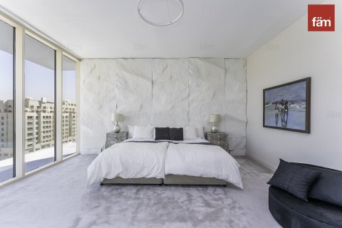 Apartment in Palm Jumeirah, Dubai 2 bedrooms, 204.5 sq.m. № 71539 - photo 9