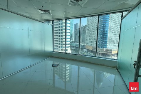 Office in Business Bay, Dubai 90.2 sq.m. № 71540 - photo 12
