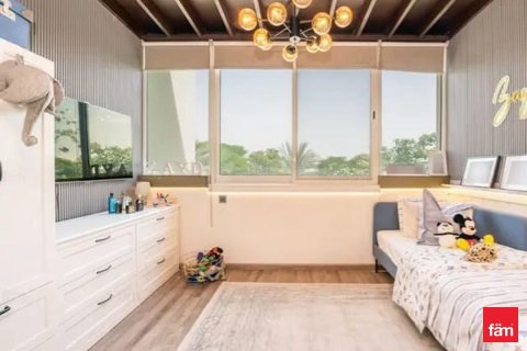 Villa in Jumeirah Park, Dubai 3 bedrooms, 679.9 sq.m. № 71541 - photo 12