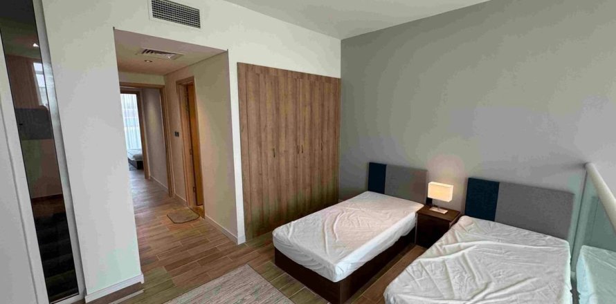 Таунхаус в Дубае, 2 спальни, 123.7м², № 71533