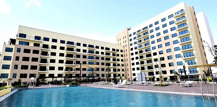 Квартира в Дубае, 2 спальни, 122м², № 52232