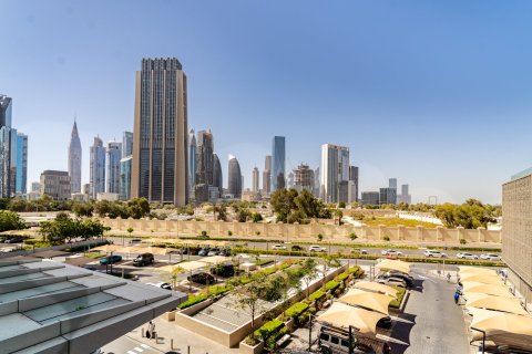 Apartment in Zabeel, Dubai 2 bedrooms, 107 sq.m. № 137844 - photo 18