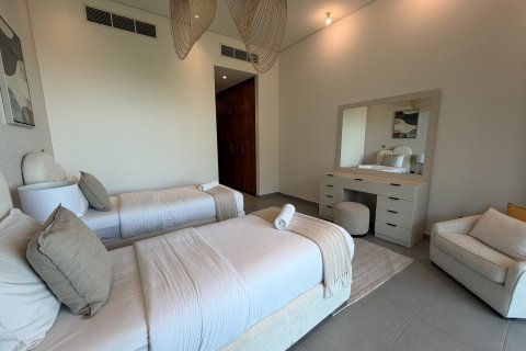 Apartment in Palm Jumeirah, Dubai 2 bedrooms, 257 sq.m. № 137837 - photo 13