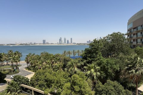 Apartment in Palm Jumeirah, Dubai 2 bedrooms, 257 sq.m. № 137837 - photo 7