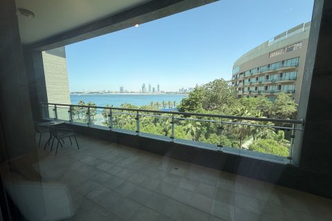 Apartment in Palm Jumeirah, Dubai 2 bedrooms, 257 sq.m. № 137837 - photo 12