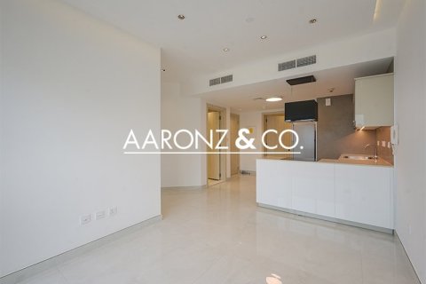 Appartement à Jumeirah Lake Towers, Dubai, 1 chambre, 72 m², № 78494 - photo 3