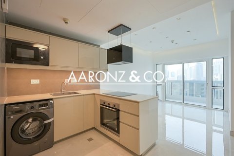 Appartement à Jumeirah Lake Towers, Dubai, 1 chambre, 72 m², № 78494 - photo 8