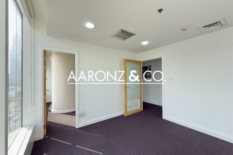 Bureau à Sheikh Zayed Road, Dubai, 166.6 m², № 78495 - photo 9