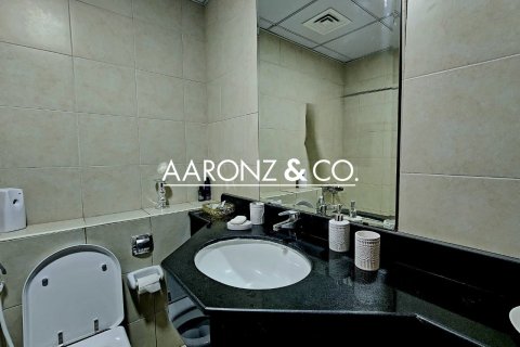 Appartement à Jumeirah Lake Towers, Dubai, 1 chambre, 64.3 m², № 78493 - photo 9