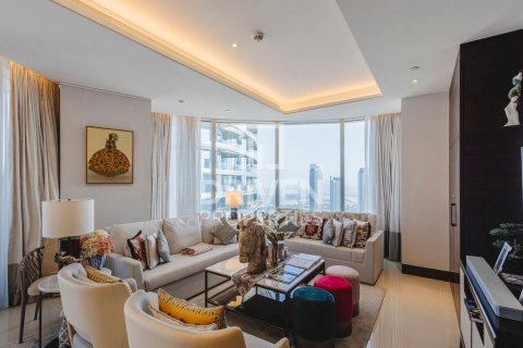 Apartment in The Address Sky View Towers, Downtown Dubai (Downtown Burj Dubai), Dubai 4 bedrooms, 235.79 sq.m. № 136914 - photo 5