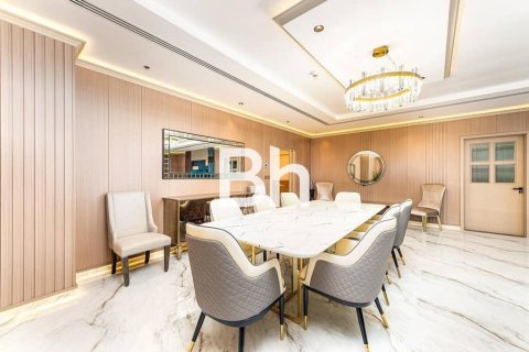 Apartment in Dubai Marina, Dubai 4 bedrooms, 298 sq.m. № 56853 - photo 15