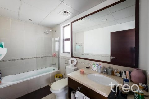 Adosado en Reem, Dubai, 3 dormitorios, 239.5 m², № 134637 - foto 7