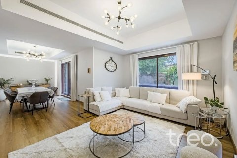 Adosado en Reem, Dubai, 3 dormitorios, 232.91 m², № 134639 - foto 11