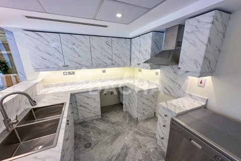 Townhouse in Jumeirah Village Triangle, Dubai 2 bedrooms, 152 sq.m. № 104722 - photo 19