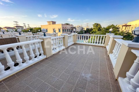 Townhouse in Jumeirah Village Triangle, Dubai 2 bedrooms, 152 sq.m. № 104722 - photo 14