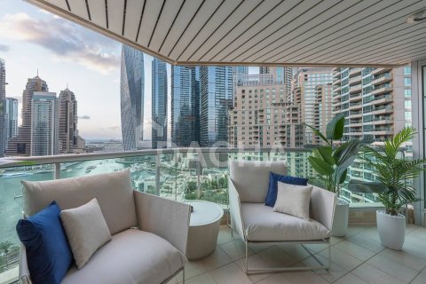 Купить квартиру в Emaar 6 Towers, Дубай Марина, Дубай: 1 спальня, 143м², № 104717 - фото 17