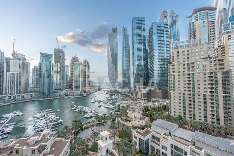 Квартира в Emaar 6 Towers, Дубай Марина, Дубай, 1 спальня, 143м², № 104717