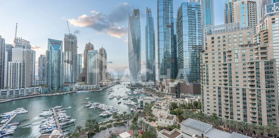 Квартира в Emaar 6 Towers, Дубай Марина, Дубай, 1 спальня, 143м², № 104717
