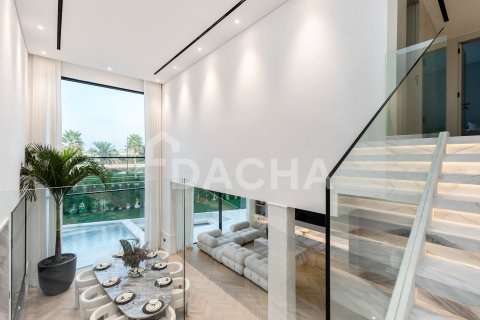 Villa in Jumeirah Islands, Dubai 4 bedrooms, 534 sq.m. № 104723 - photo 19