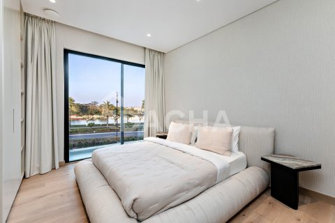 Villa in Jumeirah Islands, Dubai 4 bedrooms, 534 sq.m. № 104723 - photo 14