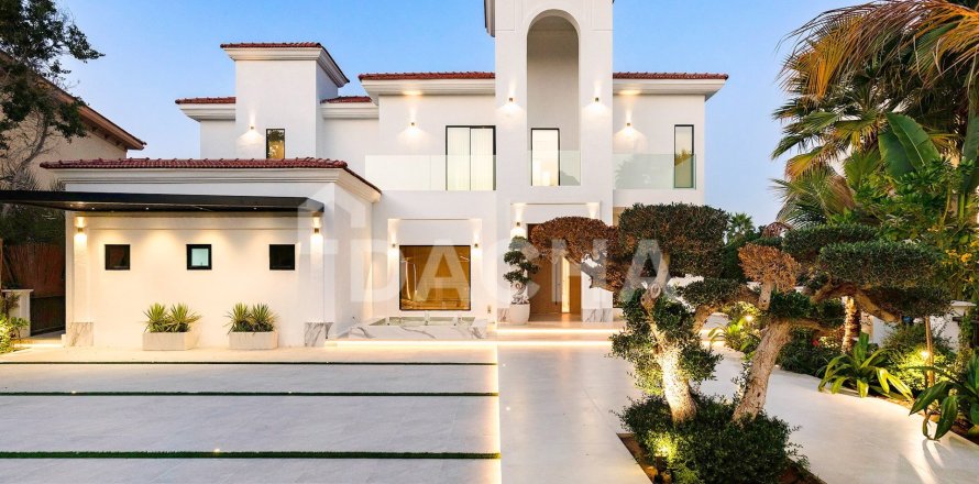 Villa in Jumeirah Islands, Dubai 4 bedrooms, 534 sq.m. № 104723