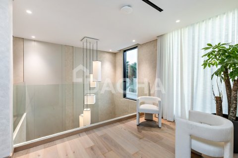 Villa in Jumeirah Islands, Dubai 4 bedrooms, 534 sq.m. № 104723 - photo 18