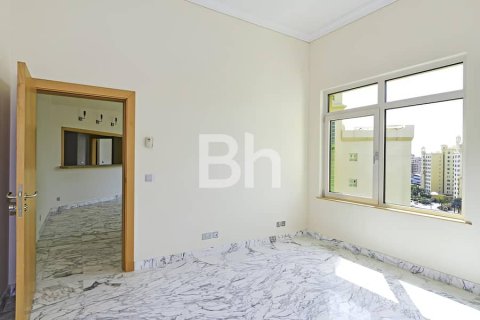 Снять в аренду квартиру в Пальме Джумейре, Дубай: 4 спальни, 449м², № 21546 - фото 9