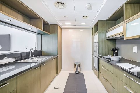 Apartment in Downtown Dubai (Downtown Burj Dubai), Dubai 2 bedrooms, 120 sq.m. № 56561 - photo 6