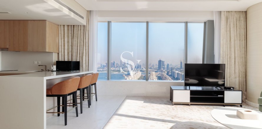 Квартира в The Palm Tower, Пальма Джумейра, Дубай, 1 спальня, 103м², № 111057