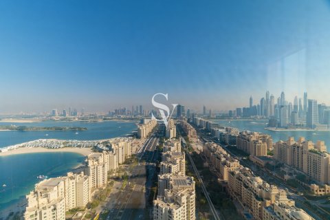 Снять в аренду квартиру в The Palm Tower, Пальма Джумейра, Дубай: 1 спальня, 103м², № 111057 - фото 10