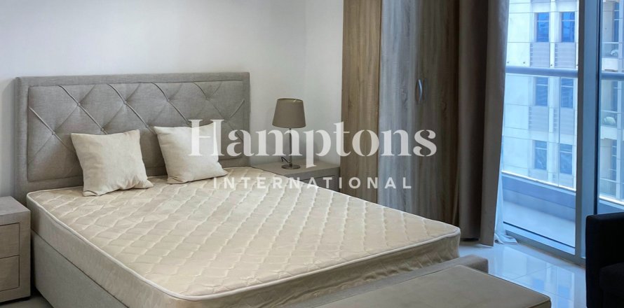 Apartment in The Address Dubai Marina, Dubai Marina, Dubai 3 bedrooms, 116.686 sq.m. № 123703