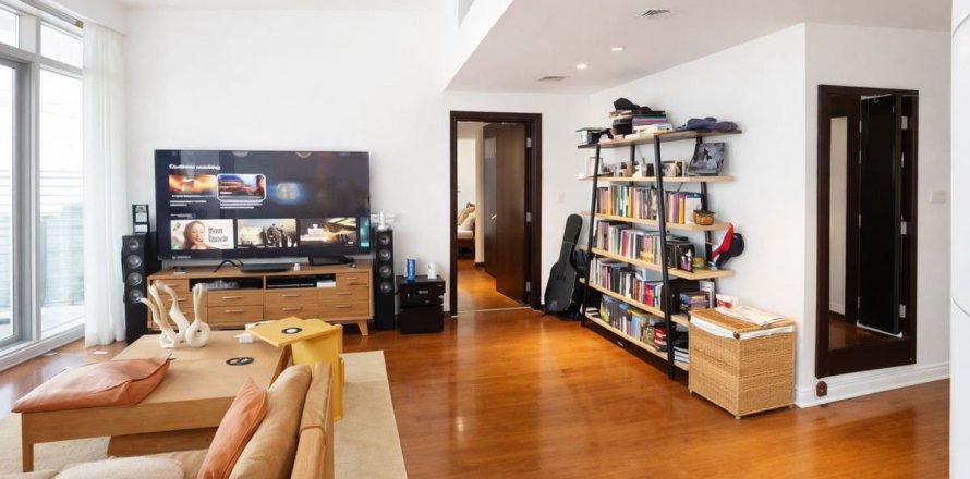 Apartamento en Dubai, 1 dormitorio, 92.1 m², № 114730