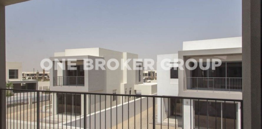 Villa en Dubai Hills Estate, Dubai, 3 dormitorios, 288 m², № 30457