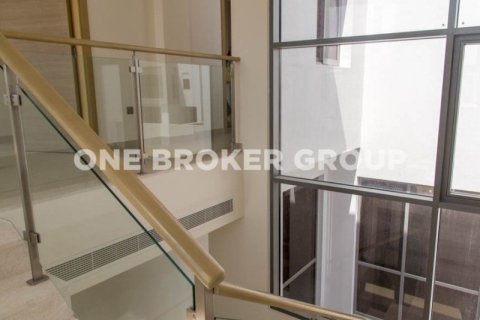 Villa en Dubai Hills Estate, Dubai, 3 dormitorios, 288 m², № 30457 - foto 15