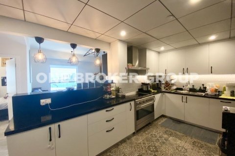Apartamento en RIMAL en Dubai, 4 dormitorios, 248.9 m², № 30456 - foto 6