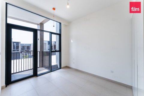 Villa en Dubai, 4 dormitorios, 257 m², № 137660 - foto 3