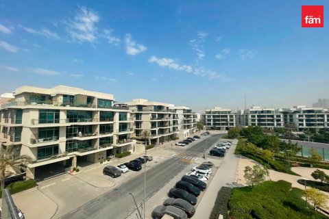 Apartment in Dubai 2 bedrooms, 144.4 sq.m. № 137661 - photo 12