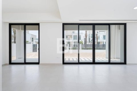 Villa in Arabian Ranches 3, Dubai 4 bedrooms, 448 sq.m. № 57072 - photo 21