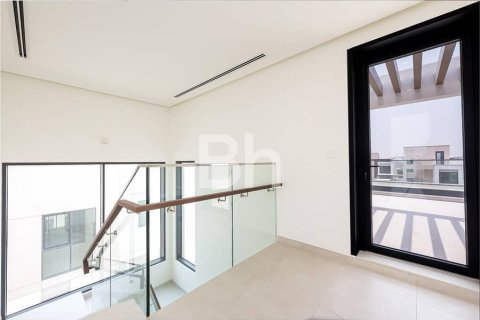 Villa in Arabian Ranches 3, Dubai 4 bedrooms, 448 sq.m. № 57072 - photo 6