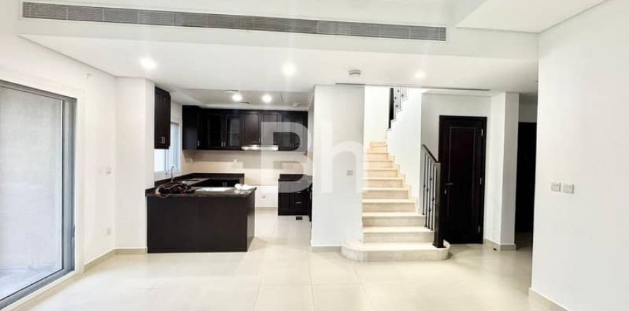 Villa en Serena, Dubai, 2 dormitorios, 172 m², № 57069