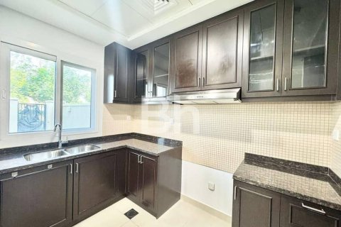 Villa en Serena, Dubai, 2 dormitorios, 172 m², № 57069 - foto 11