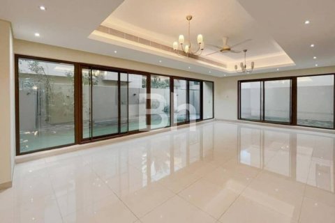 Снять в аренду таунхаус в Meydan, Дубай: 4 спальни, 308м², № 22217 - фото 1