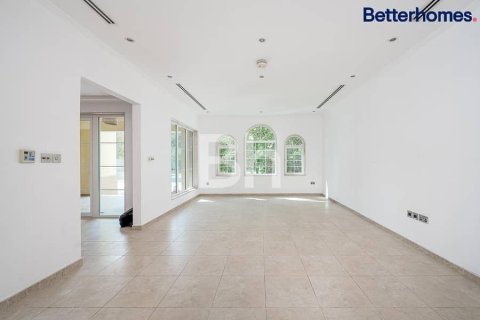 Villa en Jumeirah Park, Dubai, 3 dormitorios, 519 m², № 22212 - foto 6