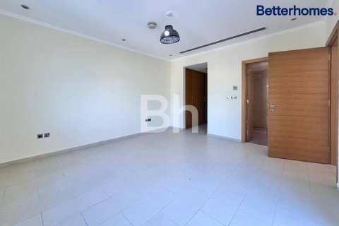 Villa en Jumeirah Park, Dubai, 3 dormitorios, 519 m², № 22212 - foto 14